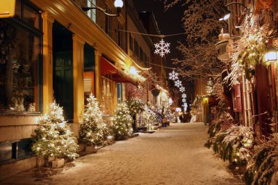 Cost of Christmas Lights Hanging — Cost of Christmas Lights Hanging